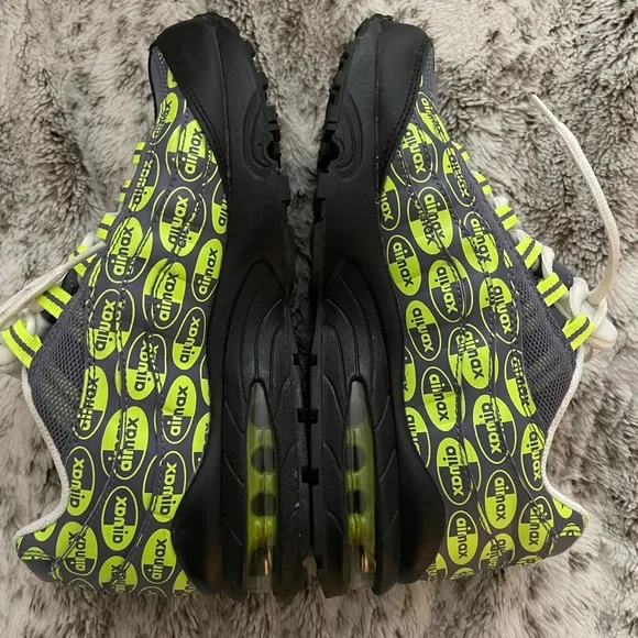 Nike air max 95 premium all over logo online